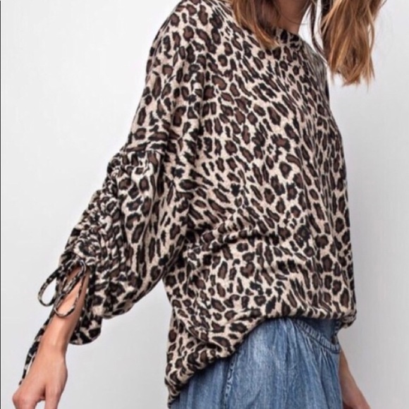 easel Sweaters - leopard print sweater with wrist ties